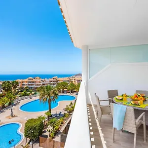 3c Atico Vista Hermosa Wifi Pool,tennis,padel,park Apartment Los Cristianos (Tenerife)
